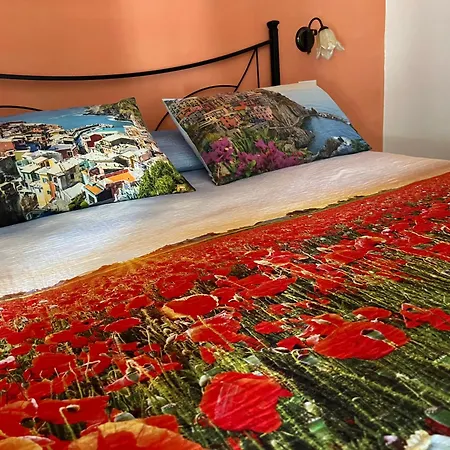 Lejlighed A Casa Di Nonna Elza La Spezia