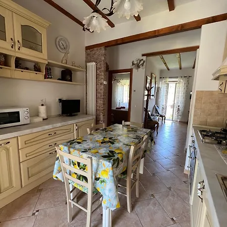A Casa Di Nonna Elza Daire La Spezia